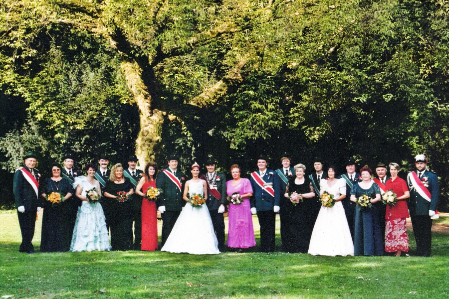 Thron 1999